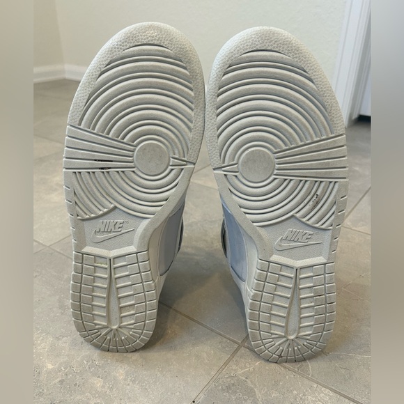 Men’s 2022 Dunk High 'White Pure Platinum' - Picture 8 of 13